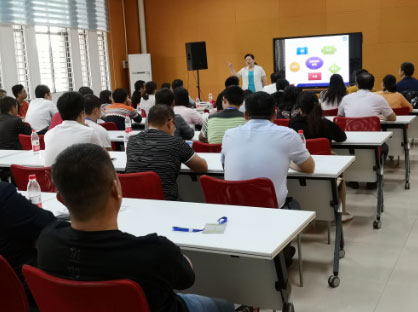 2018年湖南黃炎培職業教育獎創業規劃大賽決賽賽前輔導與培訓圓滿結束（轉自：湖南中華職教社）